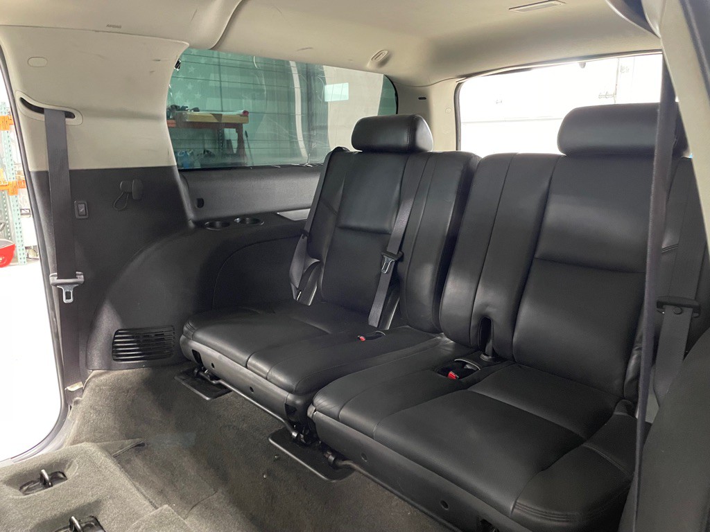 2007 Cadillac Escalade Image 14