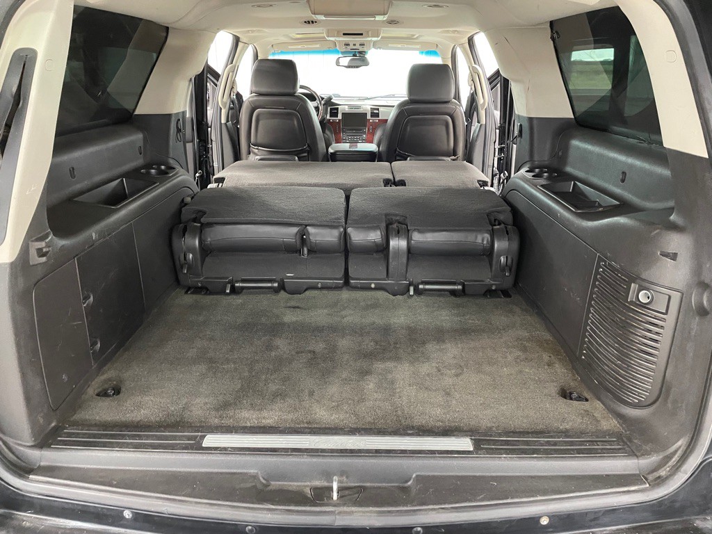 2007 Cadillac Escalade Image 17