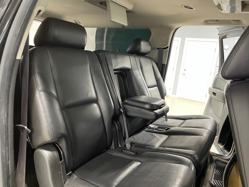 2007 Cadillac Escalade Image 19