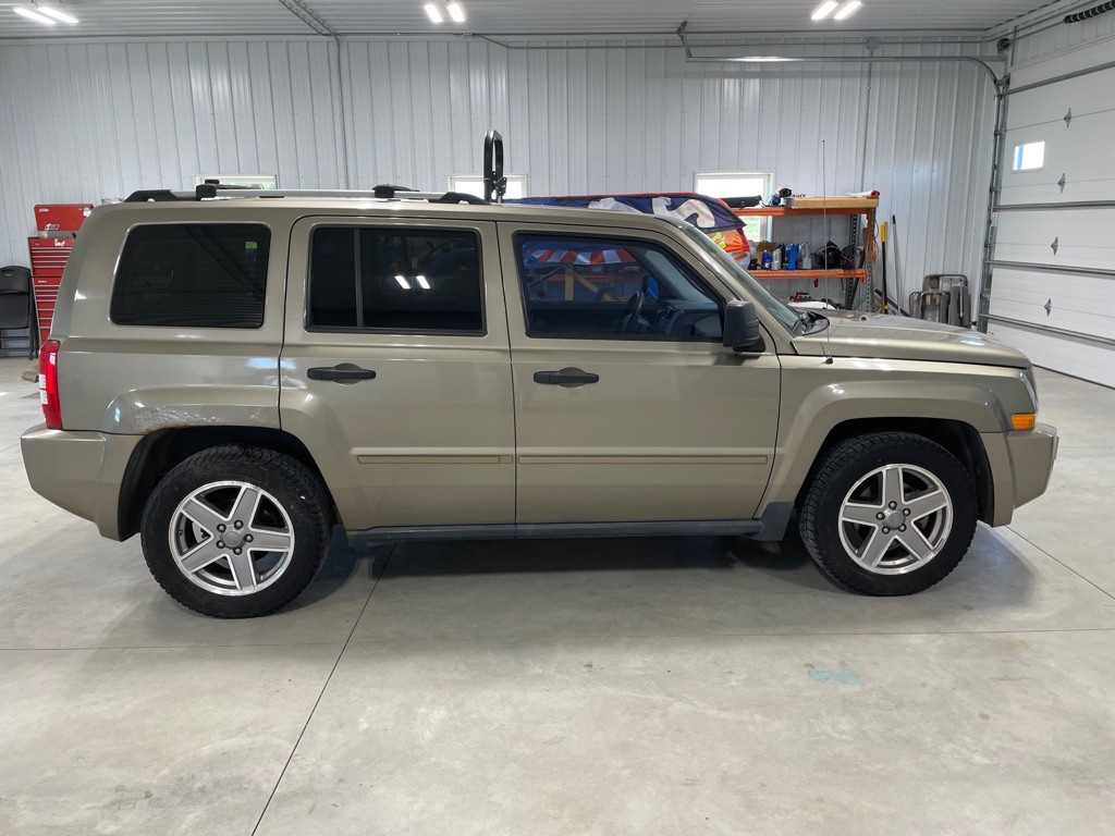 2007 Jeep Patriot Image 8