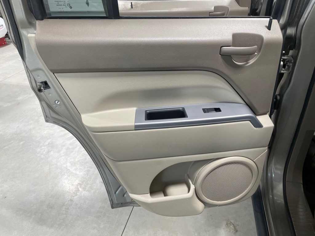 2007 Jeep Patriot Image 14