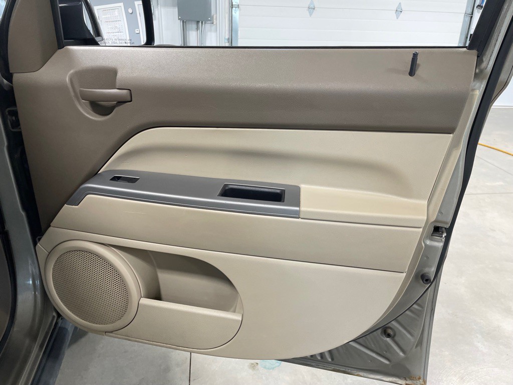 2007 Jeep Patriot Image 21