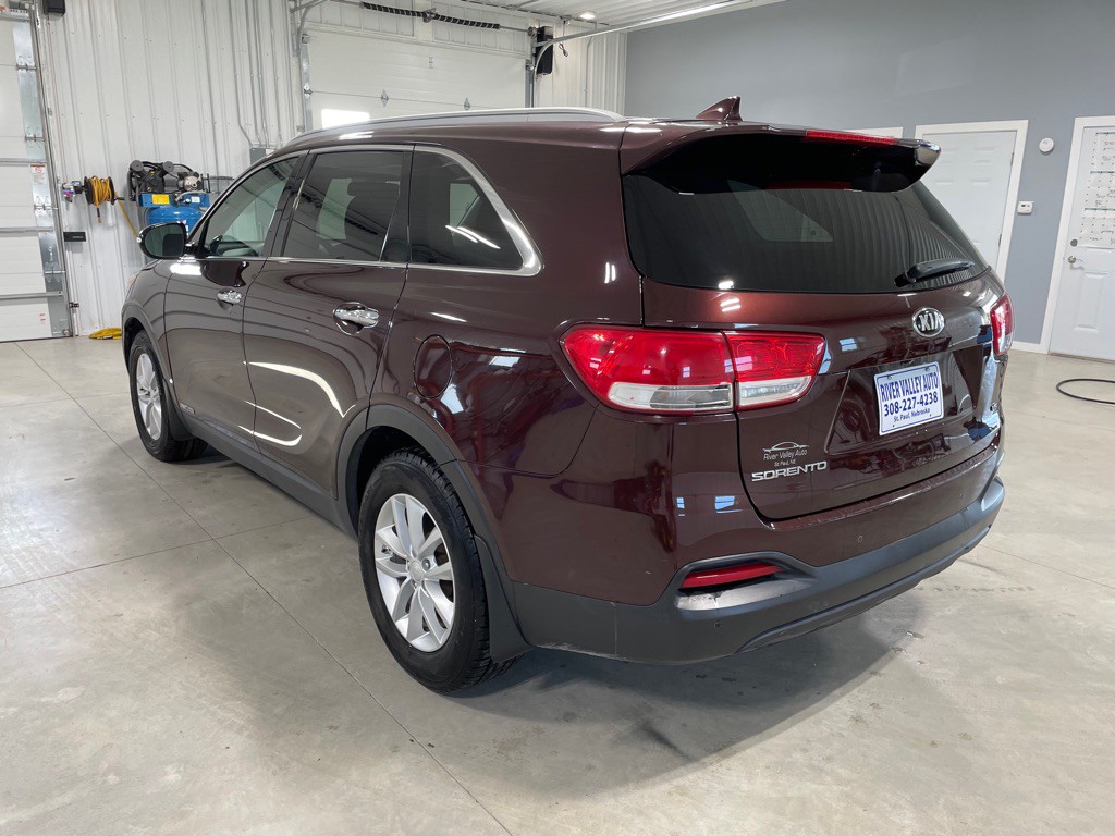 2017 Kia Sorento Image 5