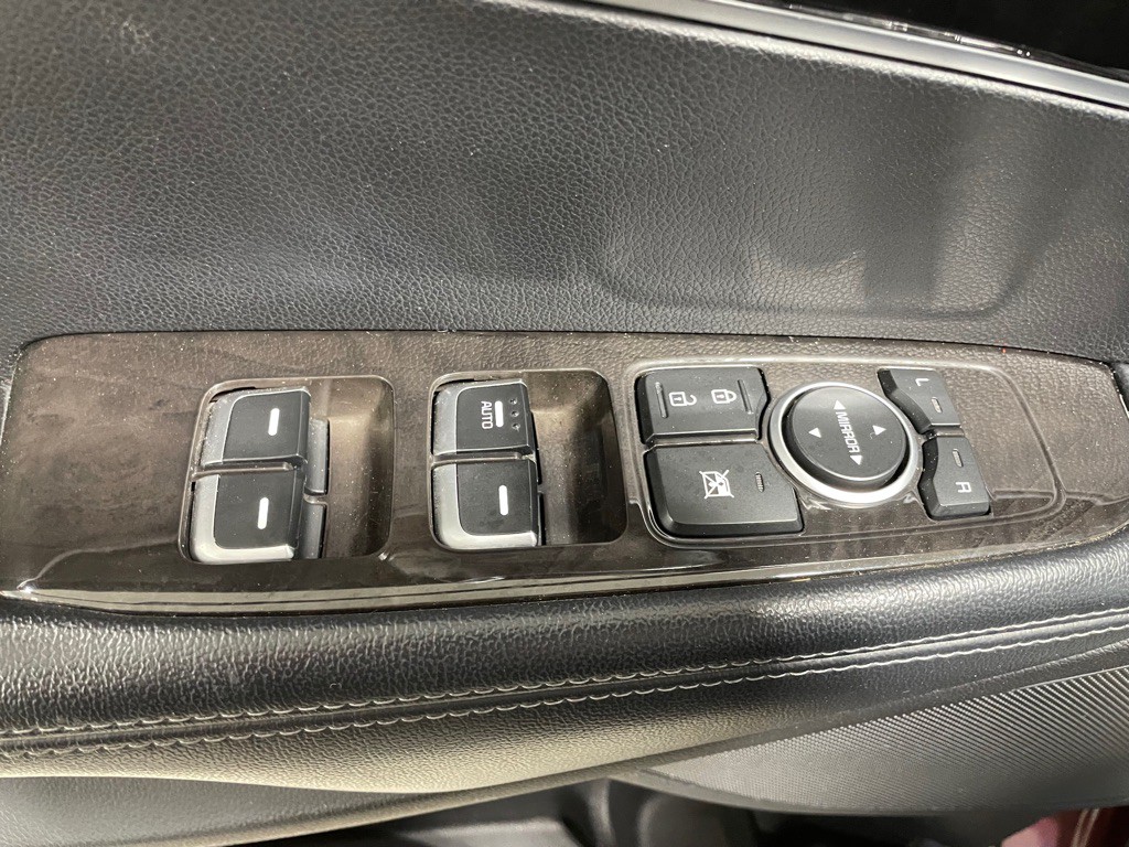 2017 Kia Sorento Image 11