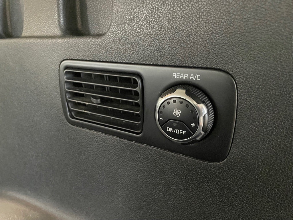 2017 Kia Sorento Image 22
