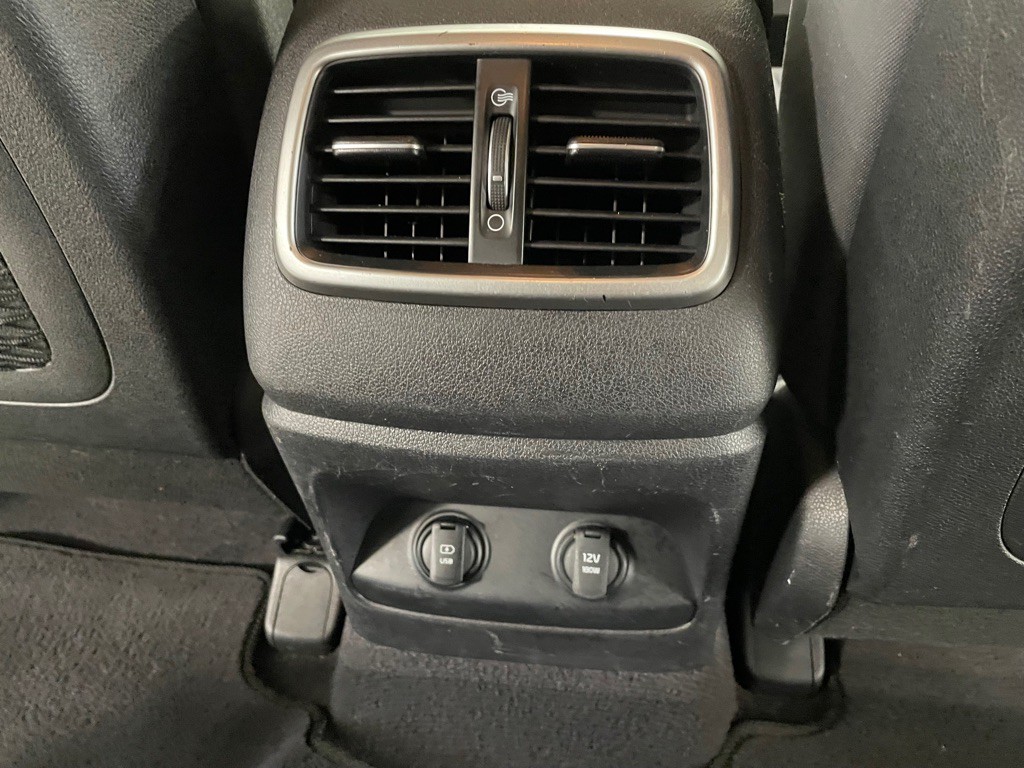 2017 Kia Sorento Image 28