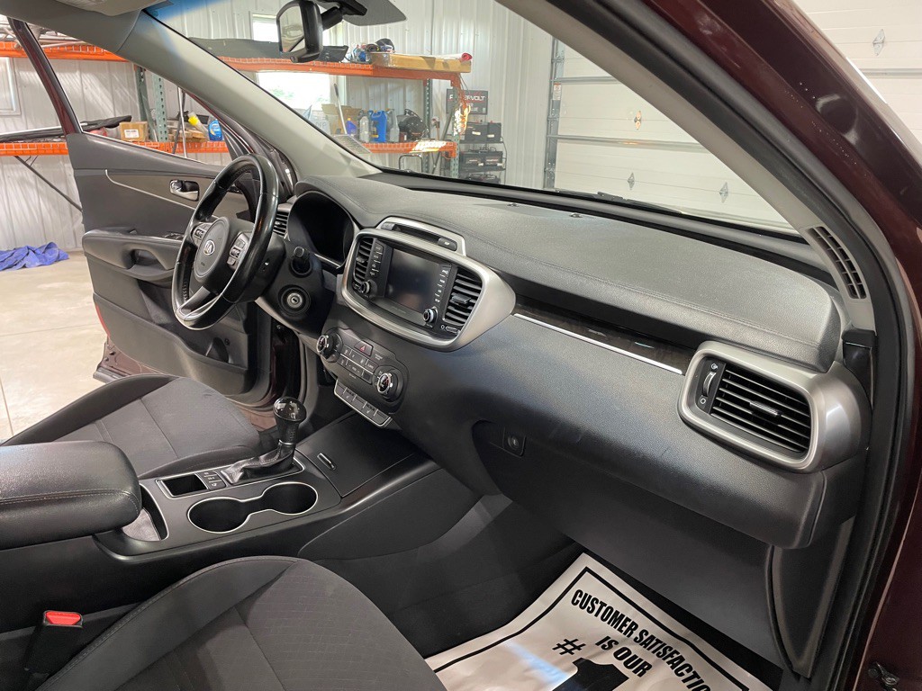 2017 Kia Sorento Image 30