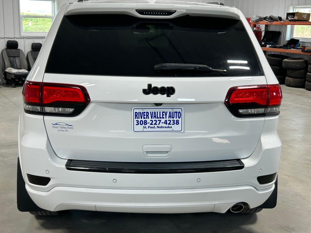 2017 Jeep Grand Cherokee Image 6