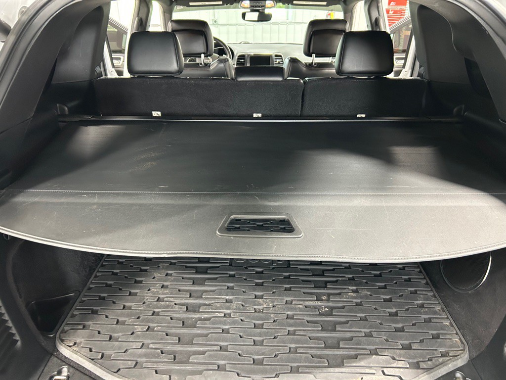 2017 Jeep Grand Cherokee Image 25