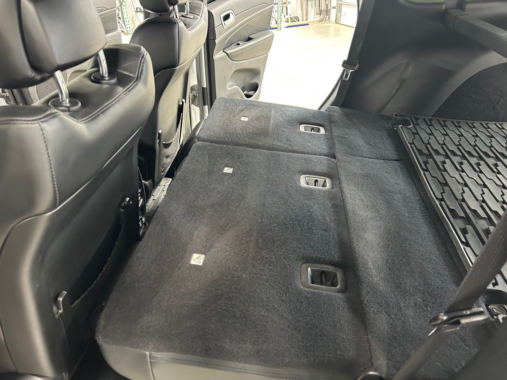 2017 Jeep Grand Cherokee Image 29