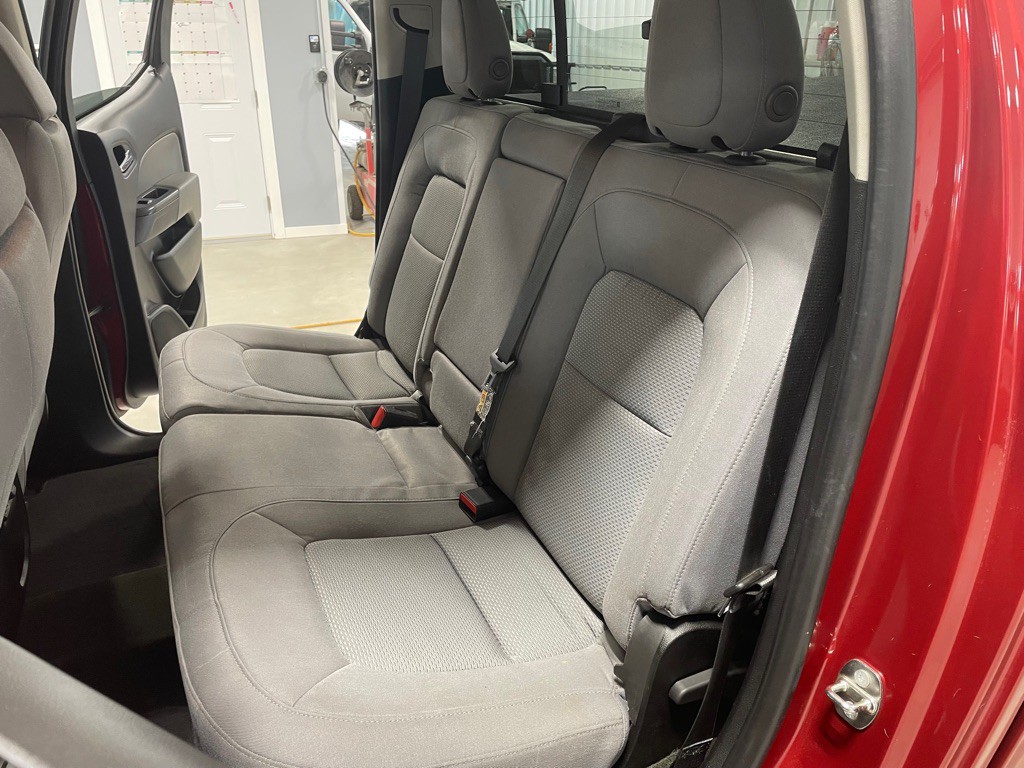 2016 Chevrolet Colorado Image 15