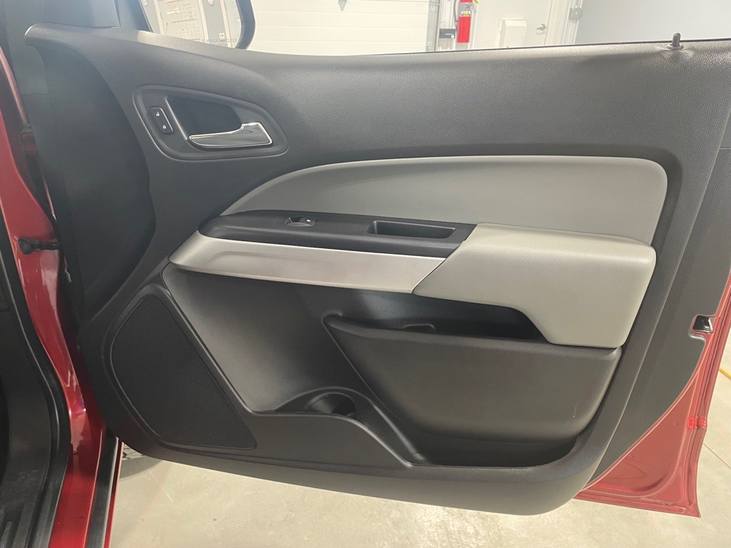 2016 Chevrolet Colorado Image 31