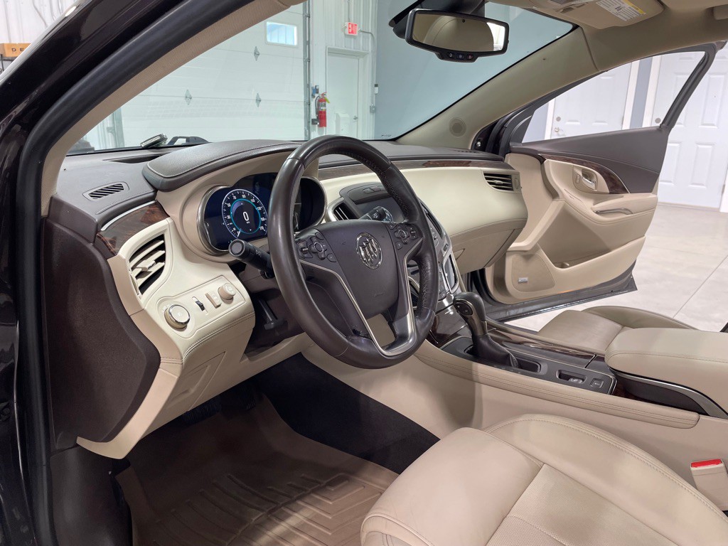 2014 Buick Lacrosse Image 9