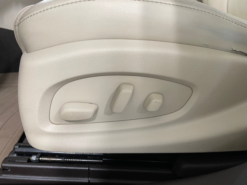 2014 Buick Lacrosse Image 11