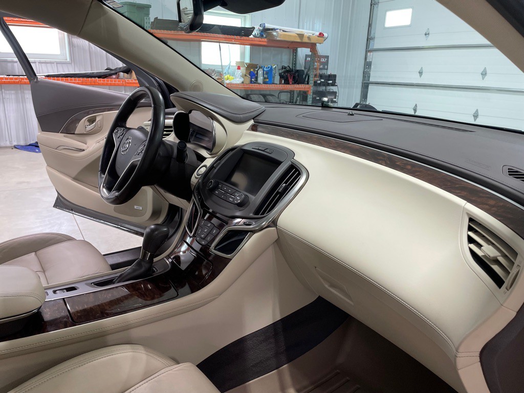 2014 Buick Lacrosse Image 23