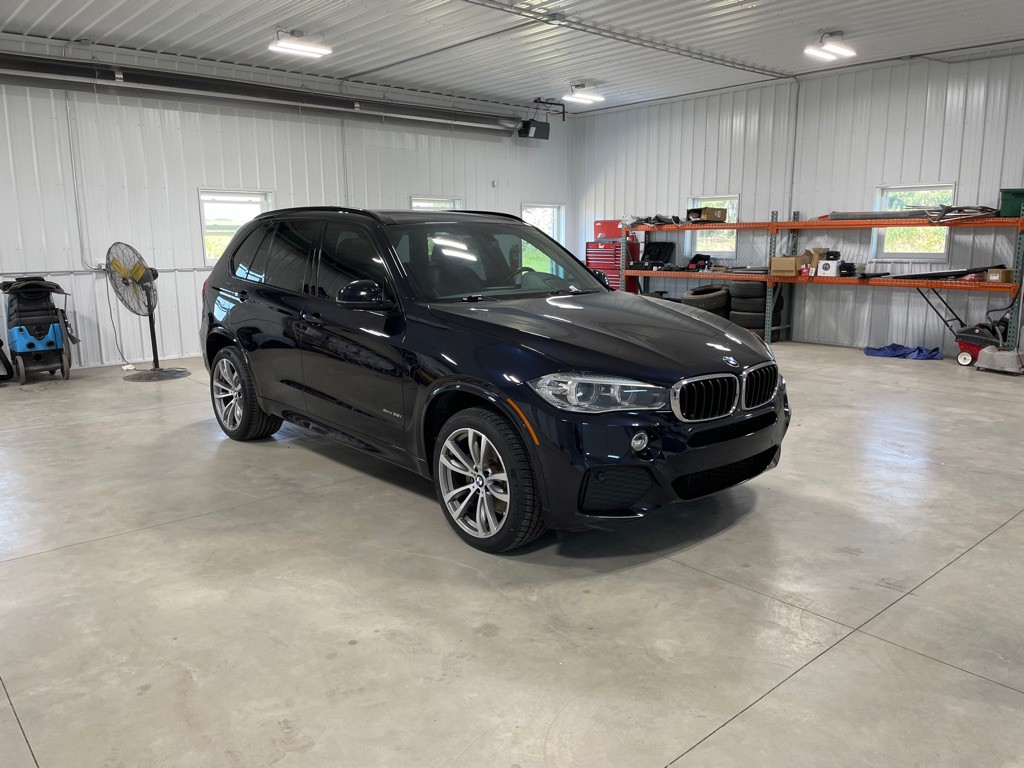 2016 BMW X5 Image 1