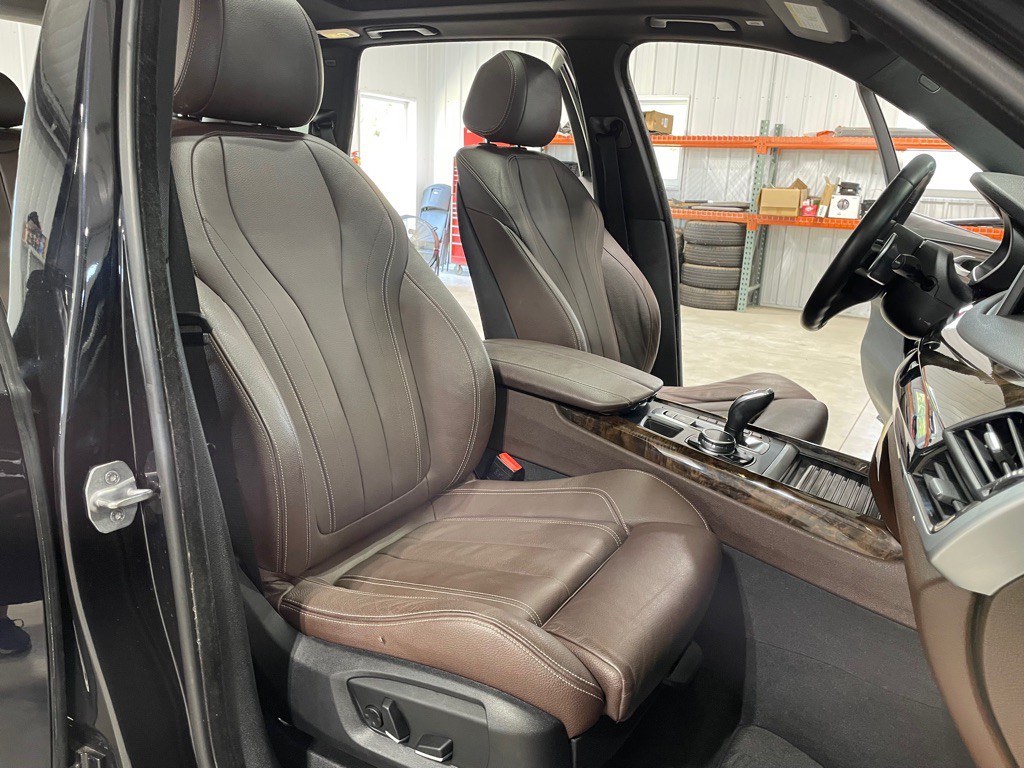 2016 BMW X5 Image 27