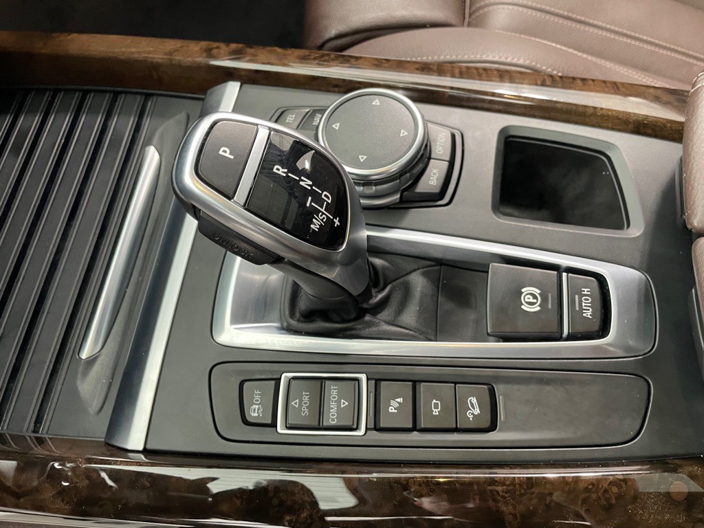 2016 BMW X5 Image 39