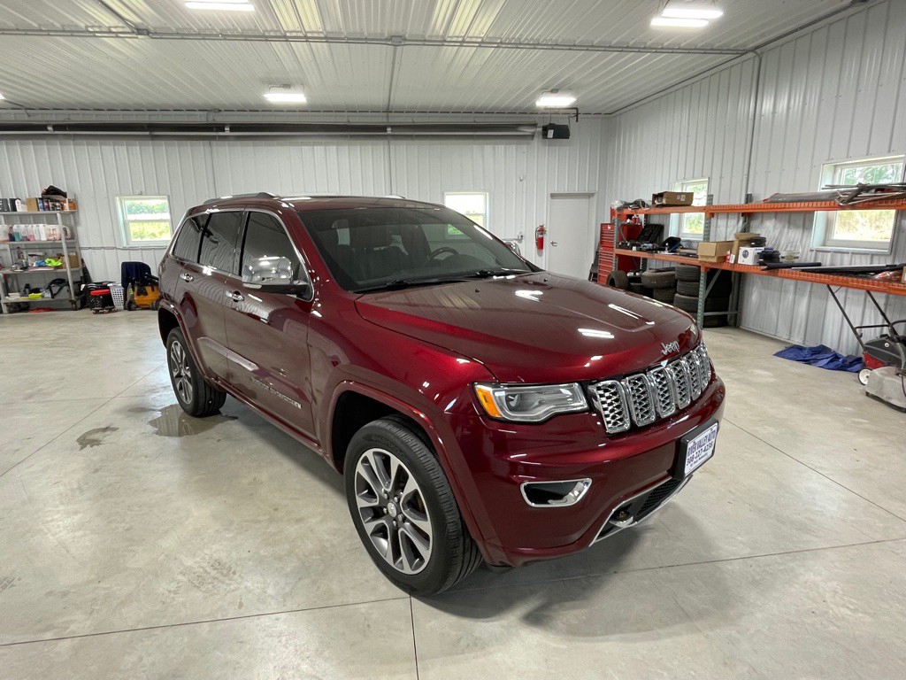 2017 Jeep Grand Cherokee Image 1
