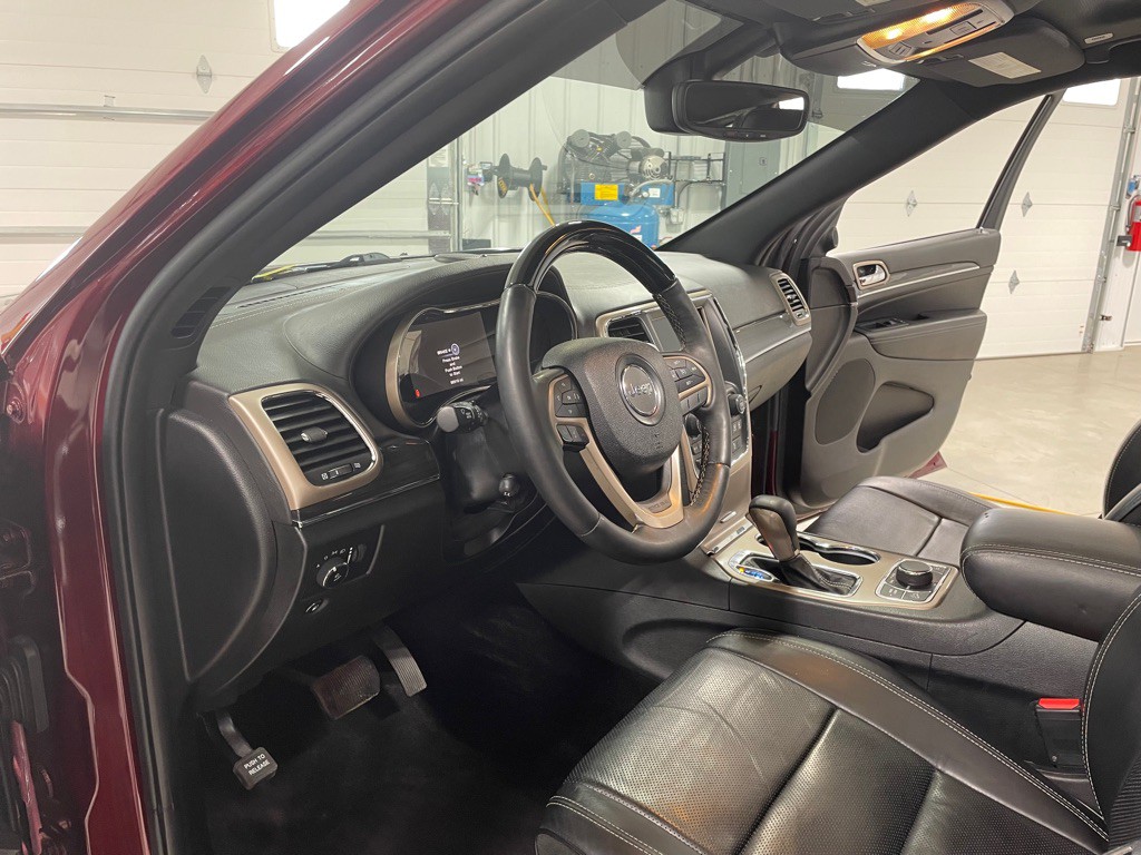 2017 Jeep Grand Cherokee Image 9