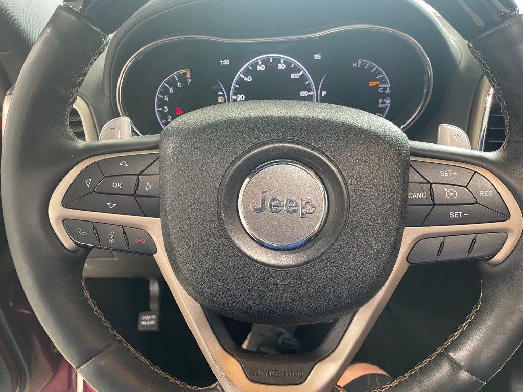 2017 Jeep Grand Cherokee Image 35