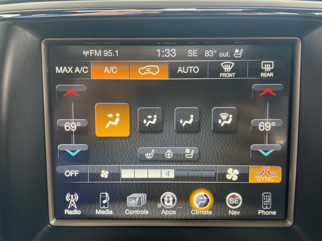 2017 Jeep Grand Cherokee Image 36
