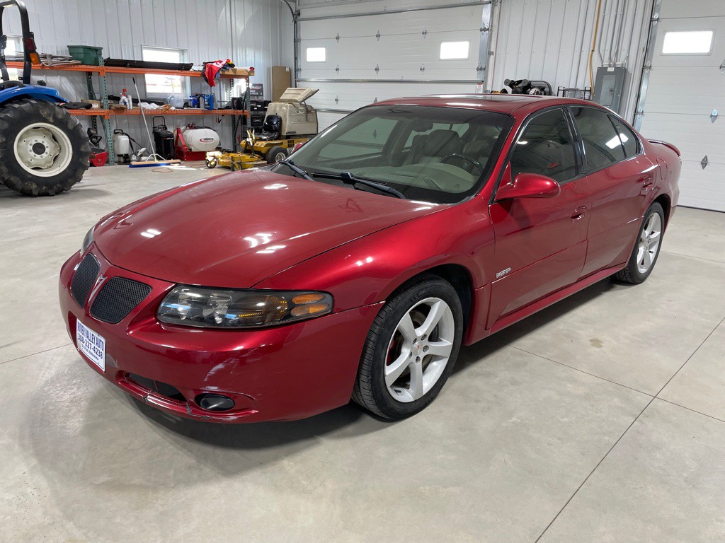 2005 Pontiac Bonneville Image 3
