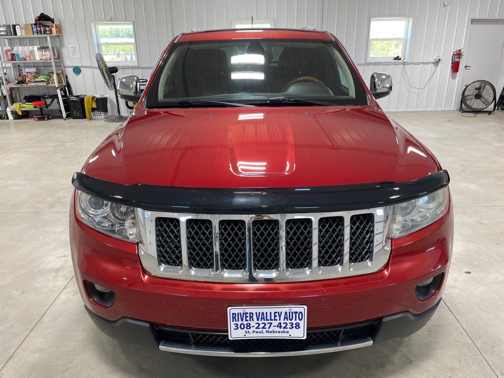 2011 Jeep Grand Cherokee Image 2