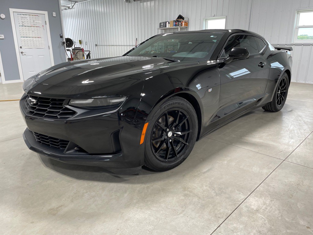 2019 Chevrolet Camaro Image 3