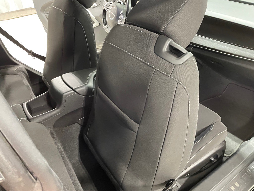 2019 Chevrolet Camaro Image 23