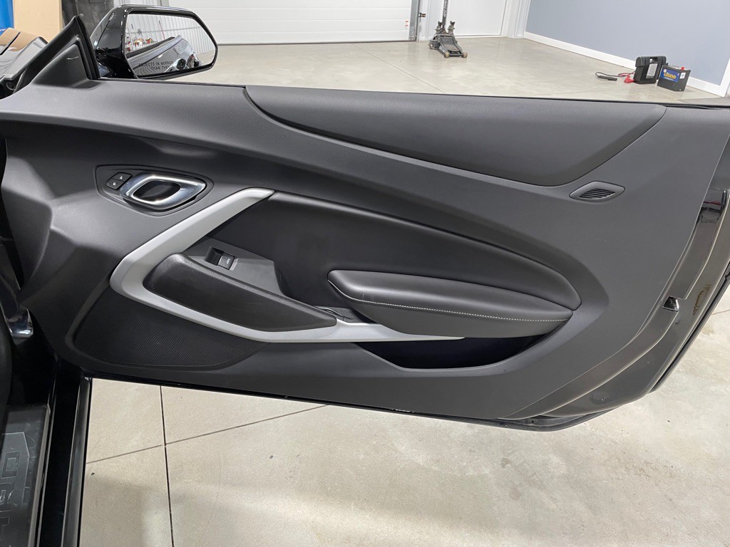 2019 Chevrolet Camaro Image 25