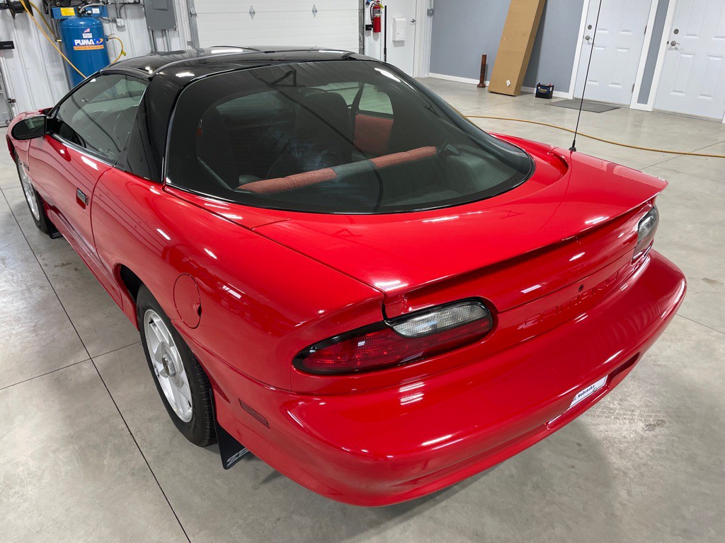 1994 Chevrolet Camaro Image 6