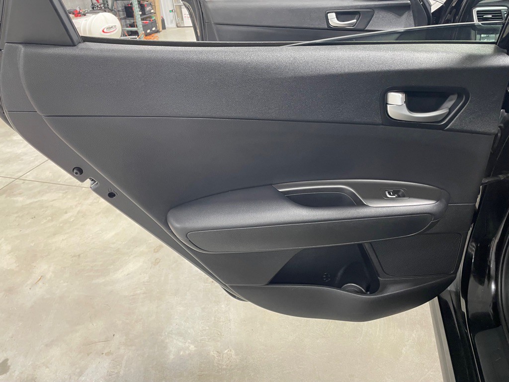 2018 Kia Optima Image 16