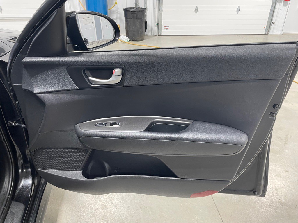 2018 Kia Optima Image 27