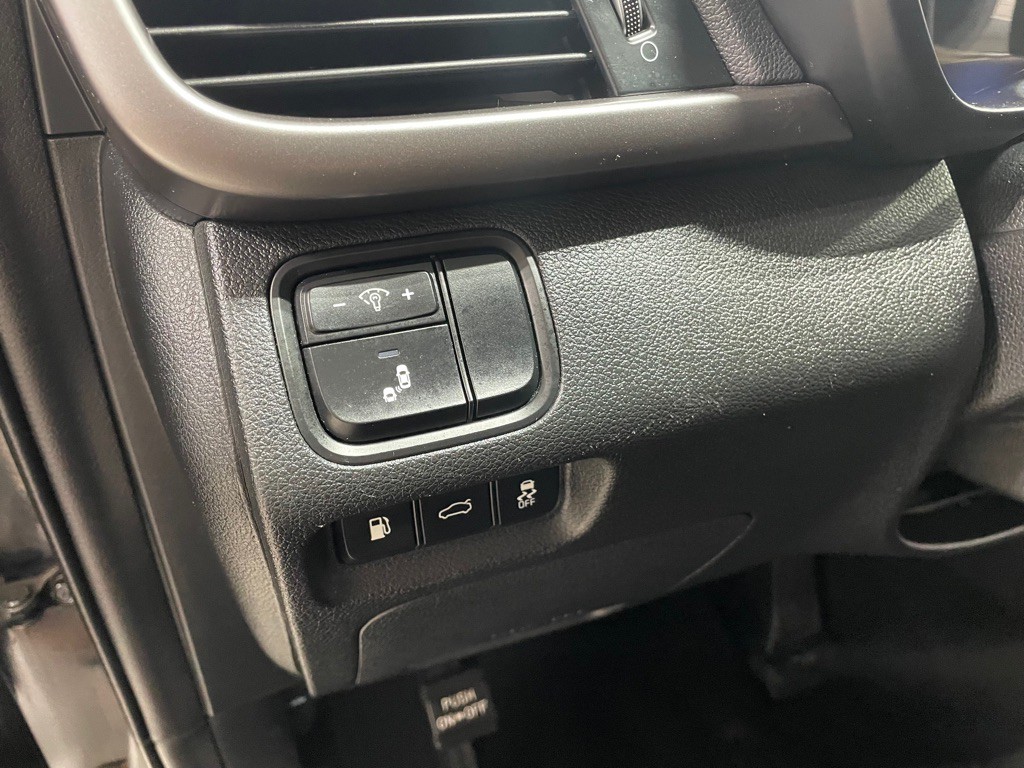 2018 Kia Optima Image 28