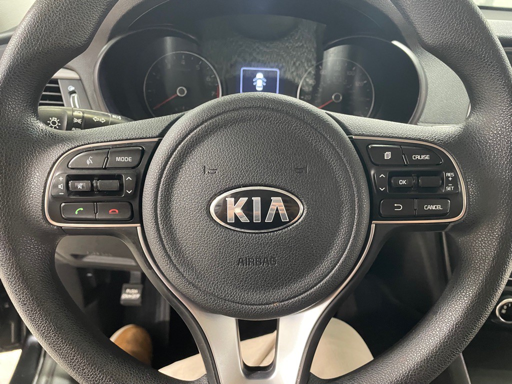 2018 Kia Optima Image 31
