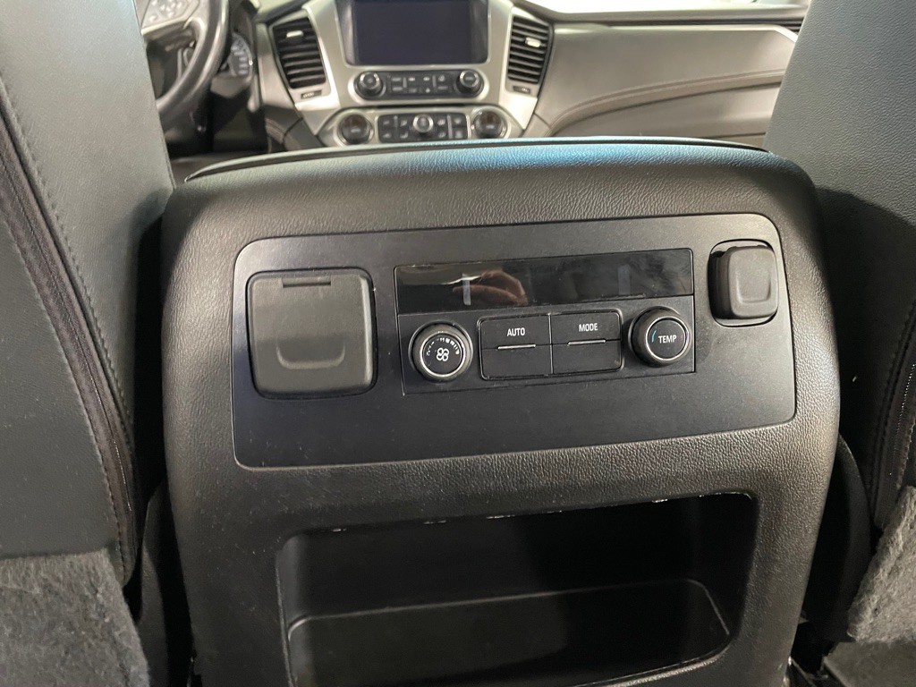 2019 Chevrolet Tahoe Image 17