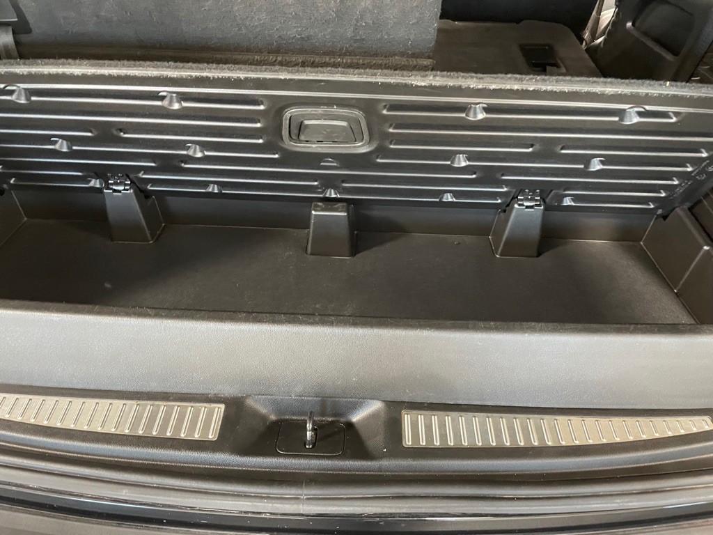 2019 Chevrolet Tahoe Image 23