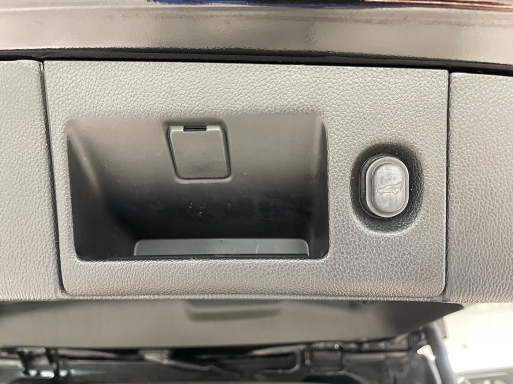 2019 Chevrolet Tahoe Image 24