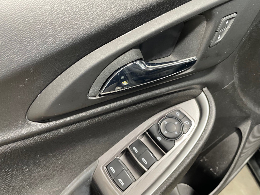 2023 Chevrolet Malibu Image 12