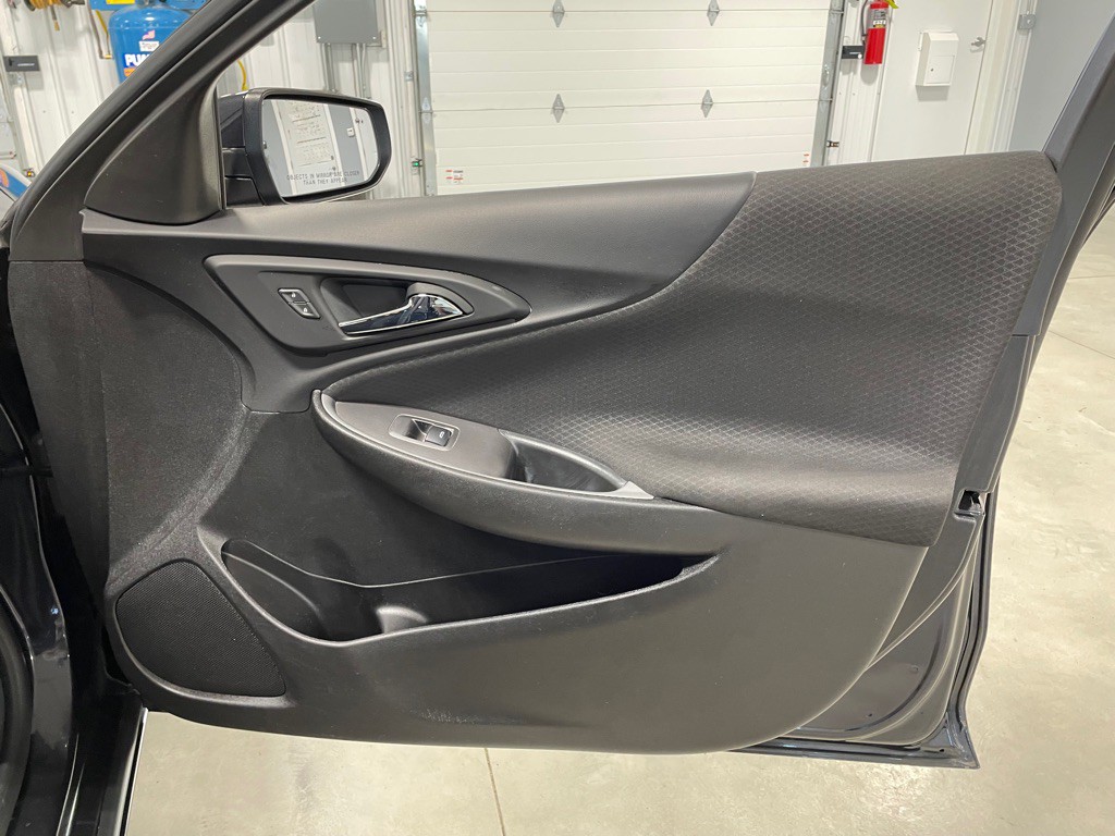 2023 Chevrolet Malibu Image 27