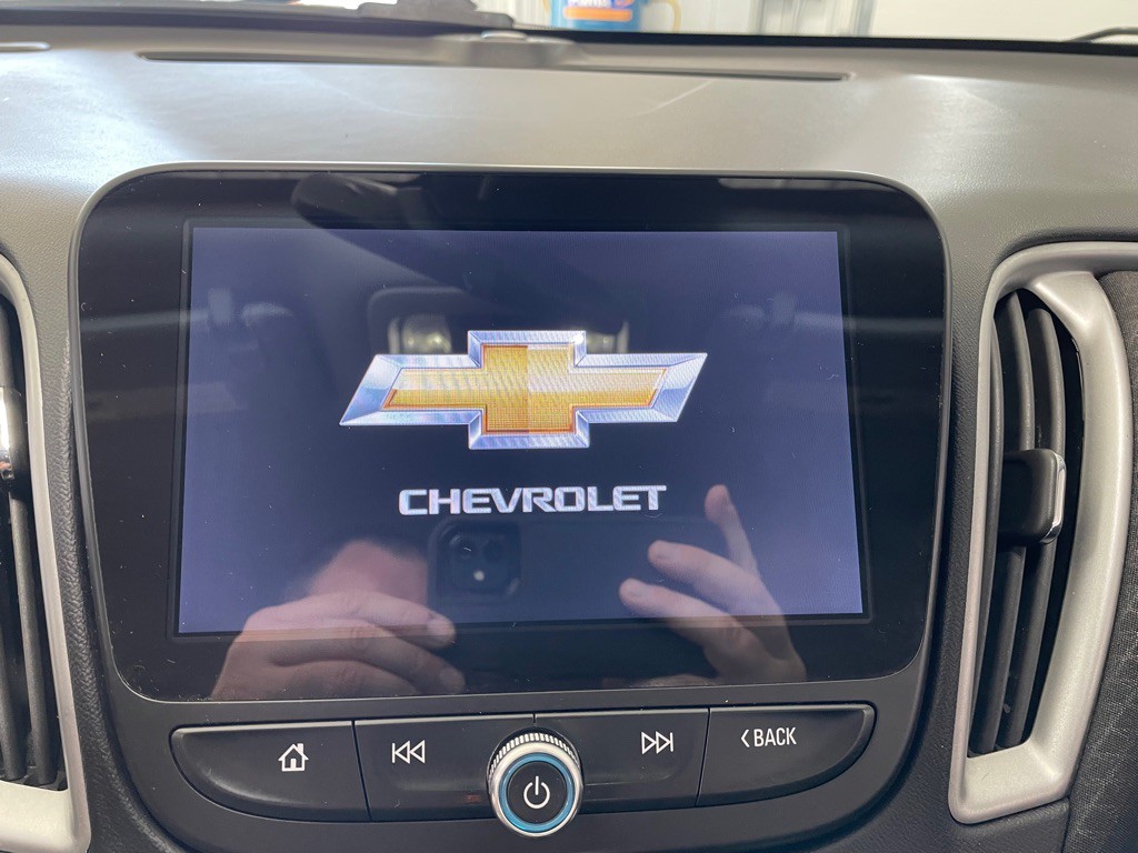 2023 Chevrolet Malibu Image 32