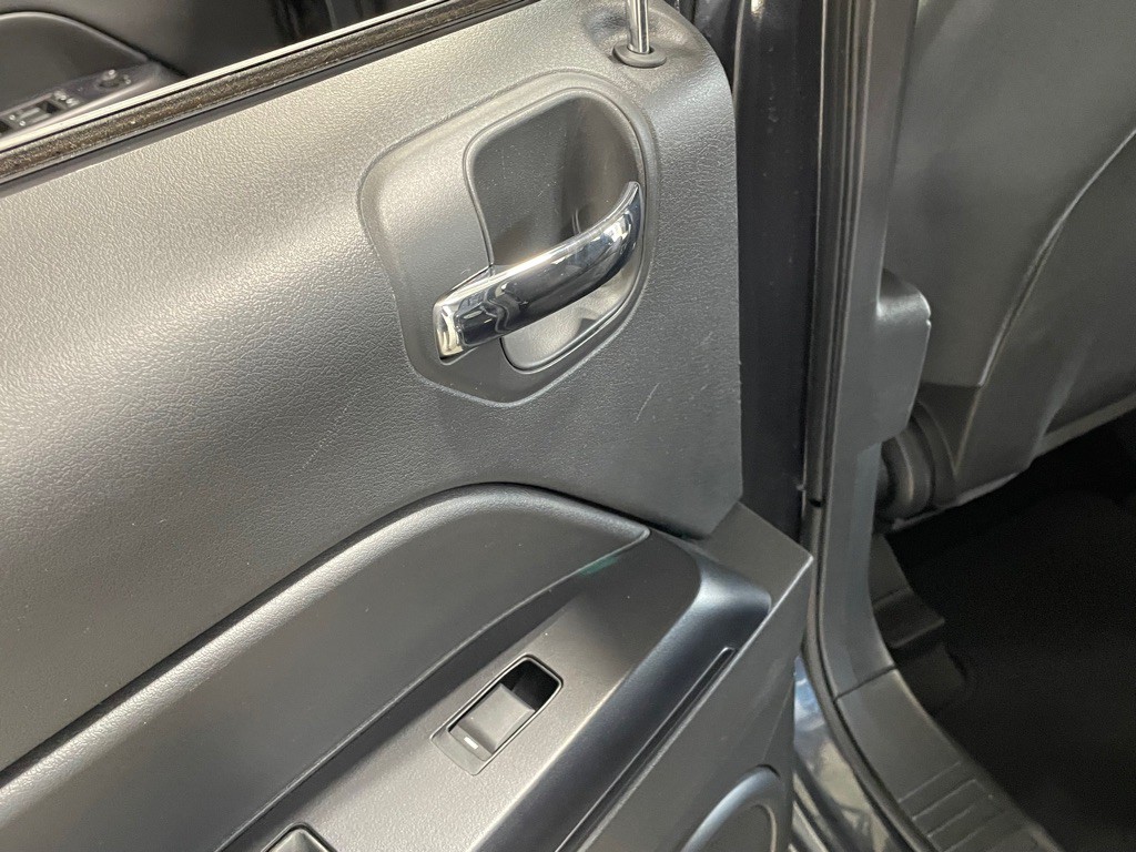 2014 Jeep Compass Image 15