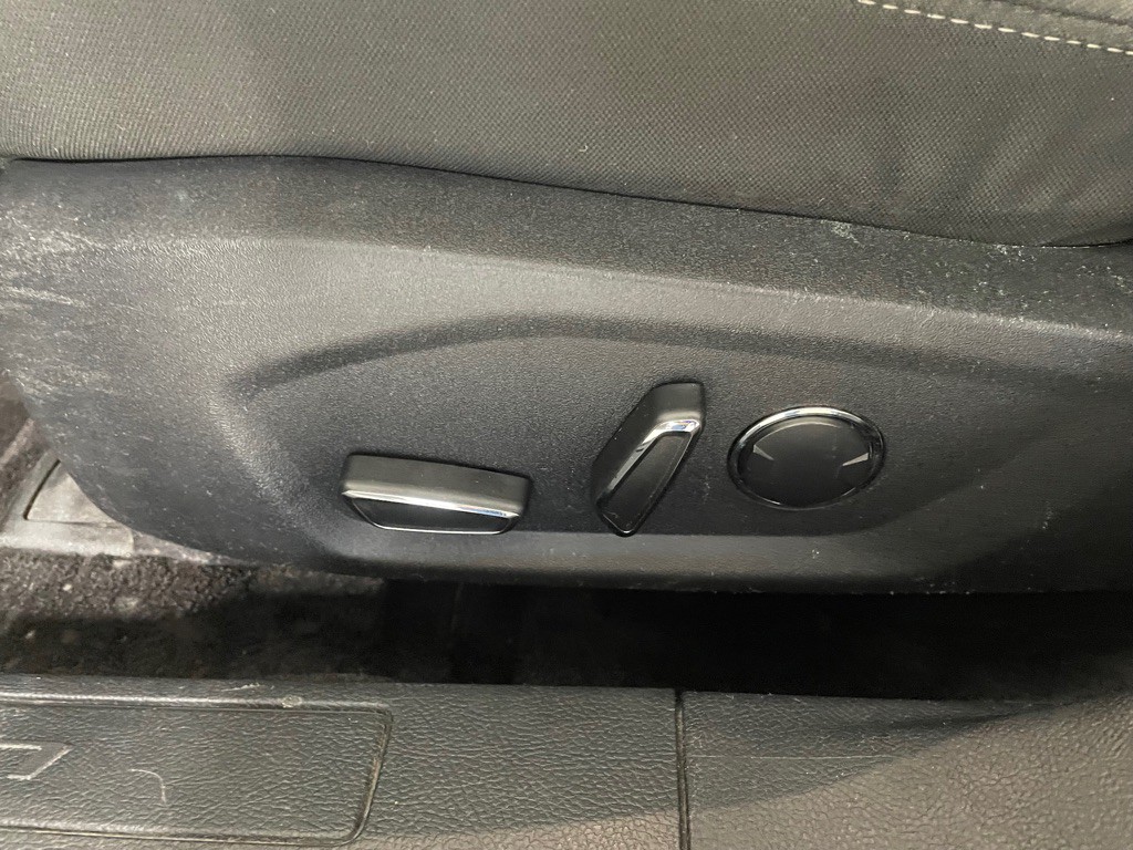 2017 Ford Fusion Image 11