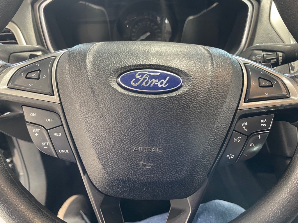 2017 Ford Fusion Image 31