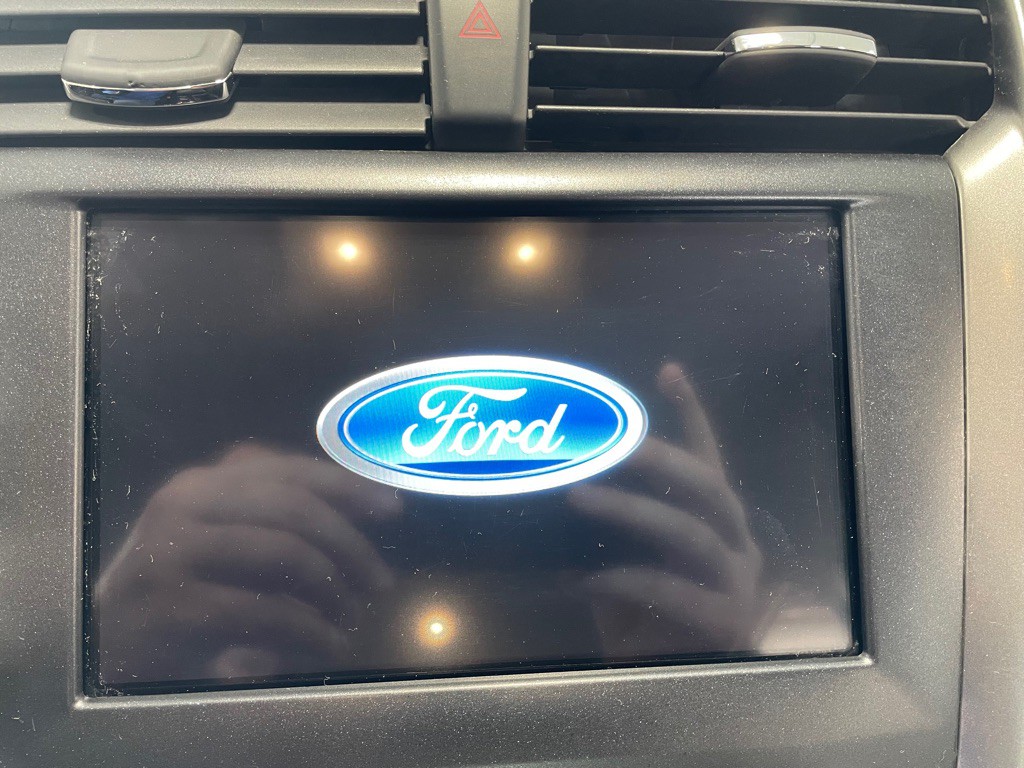 2017 Ford Fusion Image 32