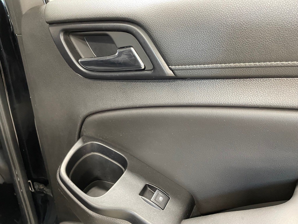 2017 GMC Yukon Image 29