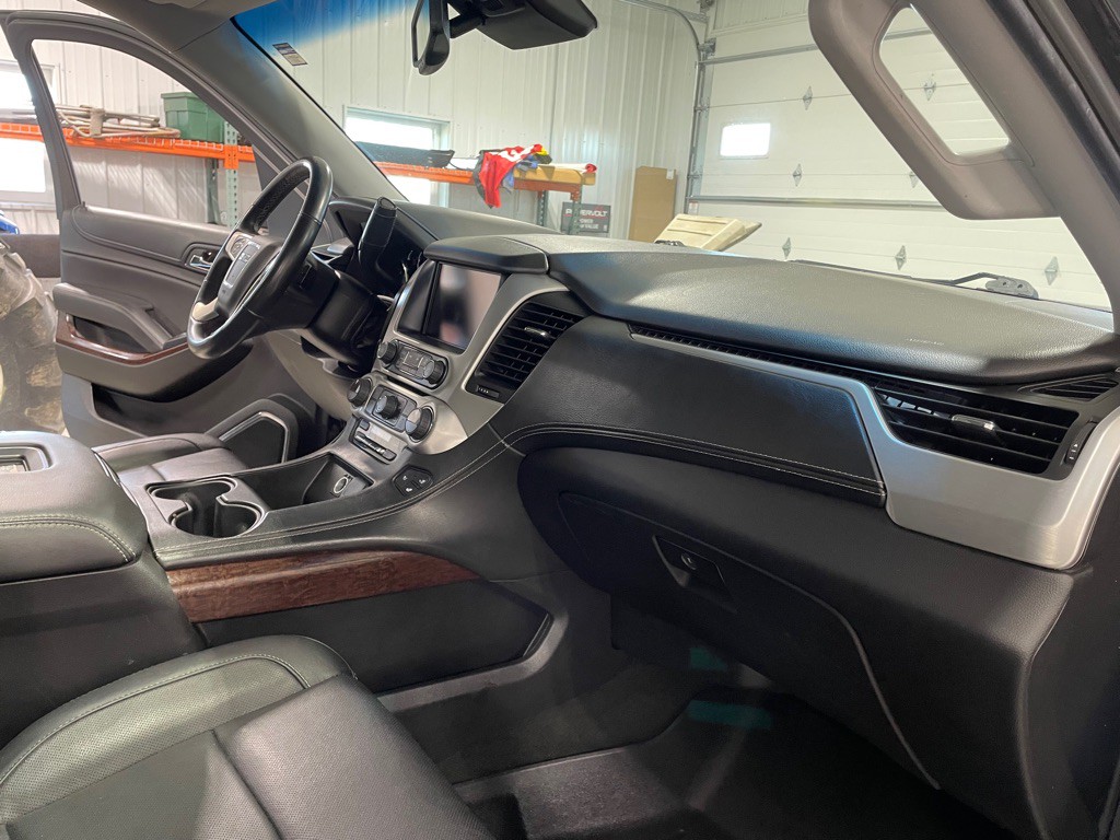 2017 GMC Yukon Image 30