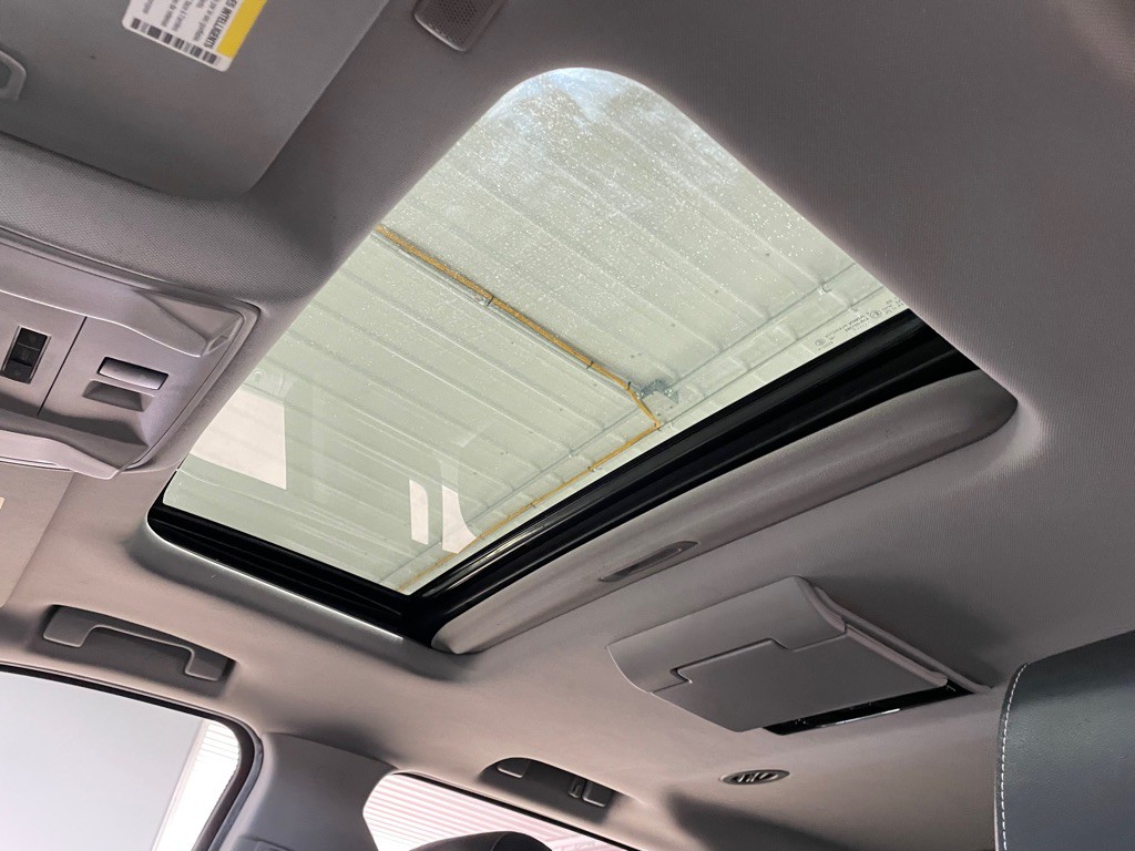 2017 GMC Yukon Image 44