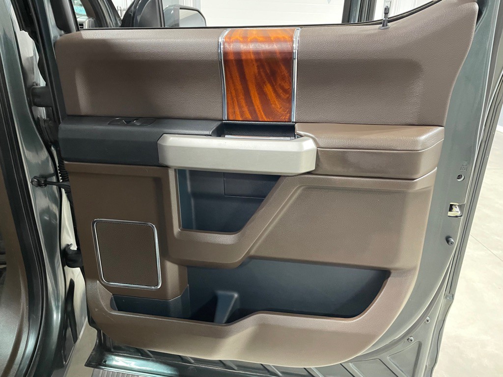 2015 Ford F-150 Image 21